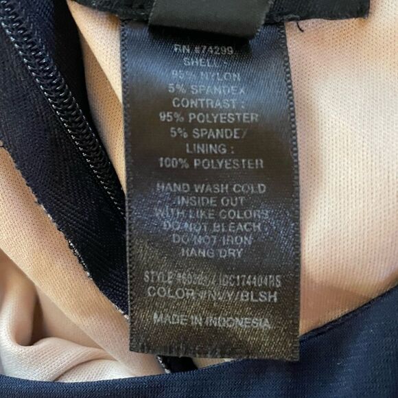 Enfocus Studio black lace overlay evening formal Dress size 10 - Picture 4 of 4